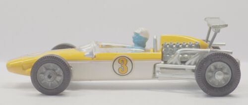 Corgi Toys No.159 Cooper Maserati Formula 1 Racing Car with Steering (1967) - Picture 3 of 20