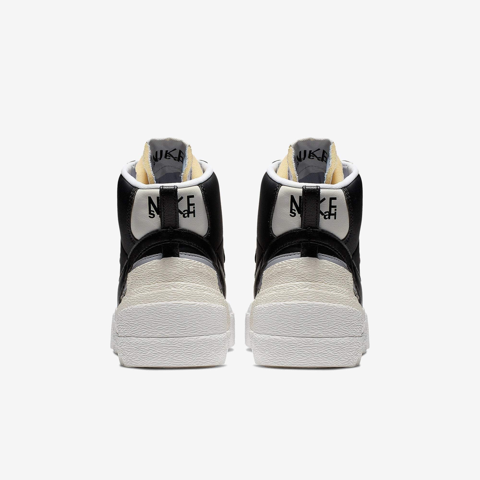 SACAI X NIKE (Uomo) Nike Blazer Mid x Sacai 'Nero' (2019) BV0072 002 Sneakers Adulto Unisex