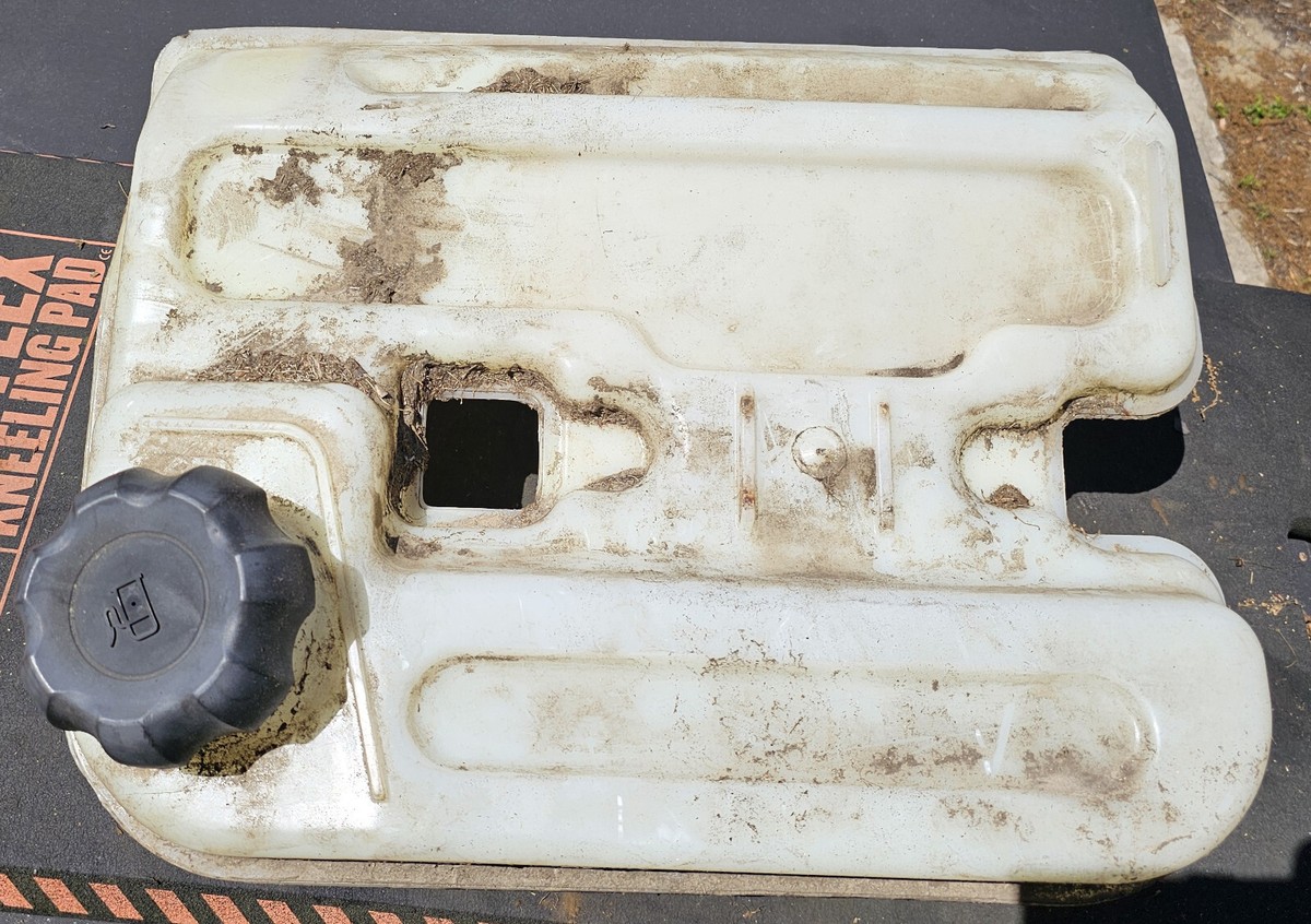 Craftsman DYT4000 Fuel Gas Tank 179022 | eBay