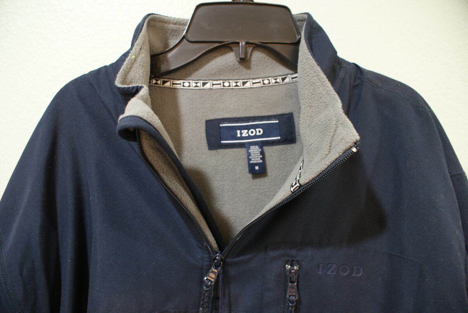 Foto 1 di 2