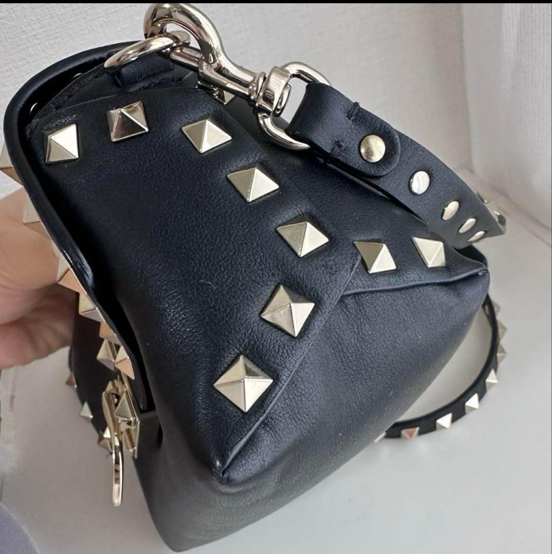 VALENTINO Women Rockstud Shoulder bag Leather V Logo Black Gold from japan thumbnail 7