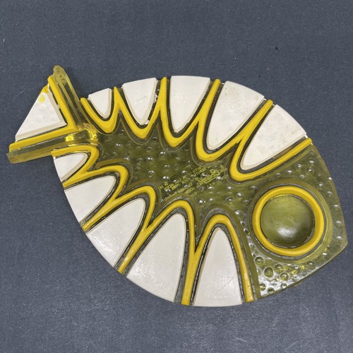 Vintage Yellow & White Lucite Fish Trivet 1969 Mid Century Colorflo Sticker
