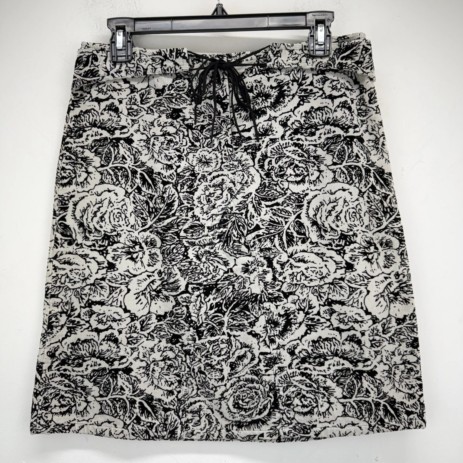 To The Max size 5 Juniors White Black Floral Corduroy Cottagecore A-line Skirt
