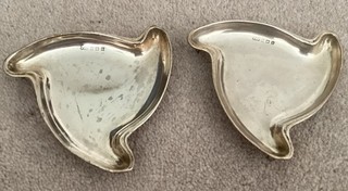 Vintage Pair Silver Dishes Hallmark EJH Little Animal Feet