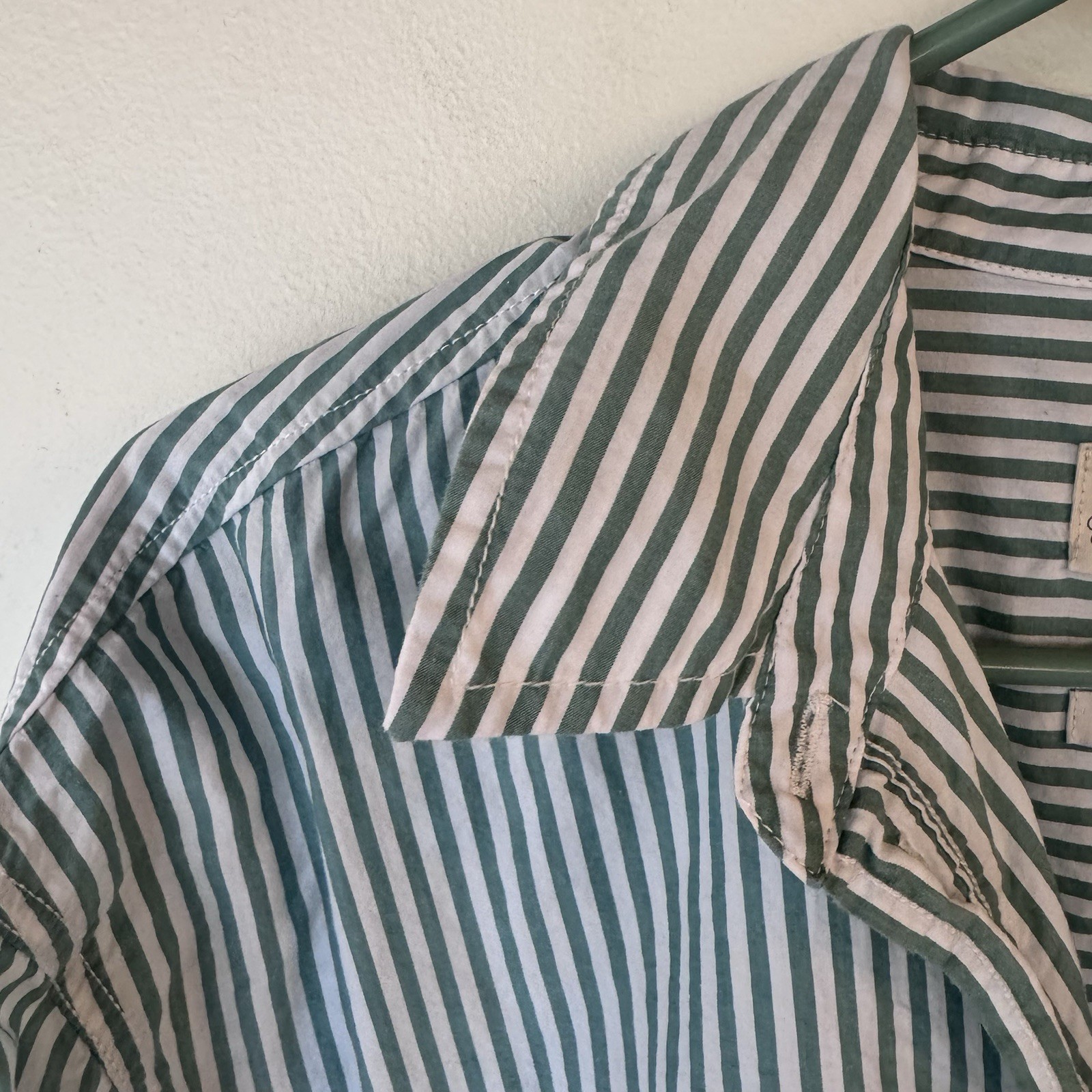 Universal Thread Oversized Fit Green Striped Butt… - image 5