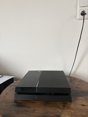 Sony Playstation 4 500GB Heimkonsole - Schwarz (CUH-1116A)