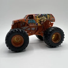 Spin Master Monster Jam Die Cast JESTER  Orange Truck STARR Creations 1:64