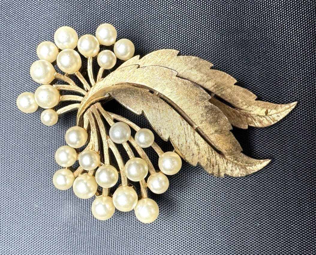 Trifari Crown Vintage Faux Pearl Grape Leaf Gold-Tone Brooch Pin