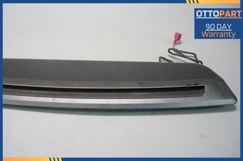 2012-2018 Mercedes Benz W218 CLS550 CLS63 AMG S Rear Third Brake Light Lamp OEM - Image 3 of 4