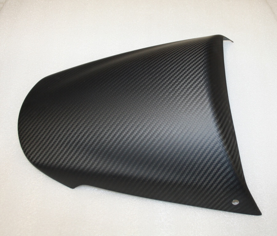 Capot de selle Triumph Street Triple 2011 pour conversion monoplace carbone mat - 3
