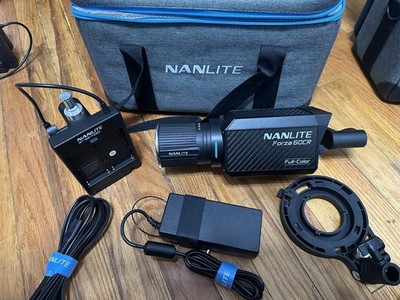 Nanlite Forza 60CR 60 RGBWW Led Video COB light Full Color CRMX