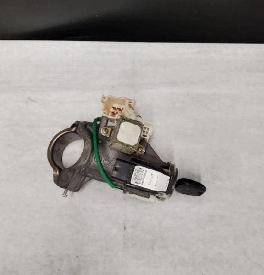2004-2006 Scion XB Ignition Switch Cylinder Lock With key Assembly Oem Foto 4 de 4