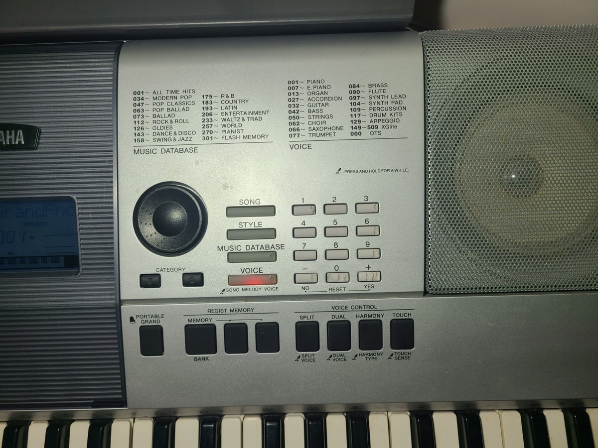 Yamaha PSR-E413 61 Key Digital Electronic (or Battery) Keyboard