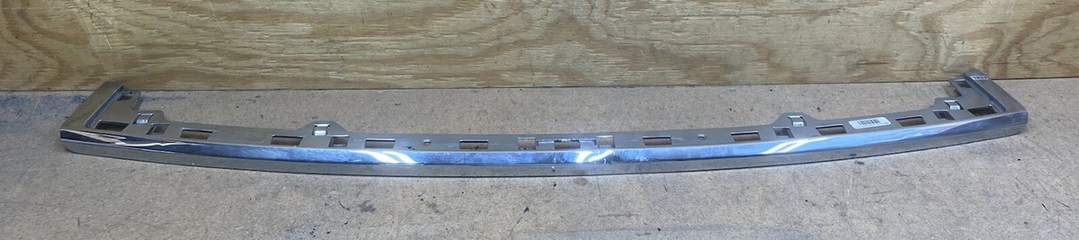 2011 2012 2013 2014 2015 2016 Jeep Grand Cherokee Rear Step Pad