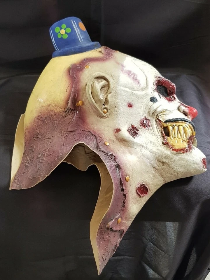 SCARY CLOWN LATEX COSTUME MASK FANCY DRESS HALLOWEEN - Image 3 of 3