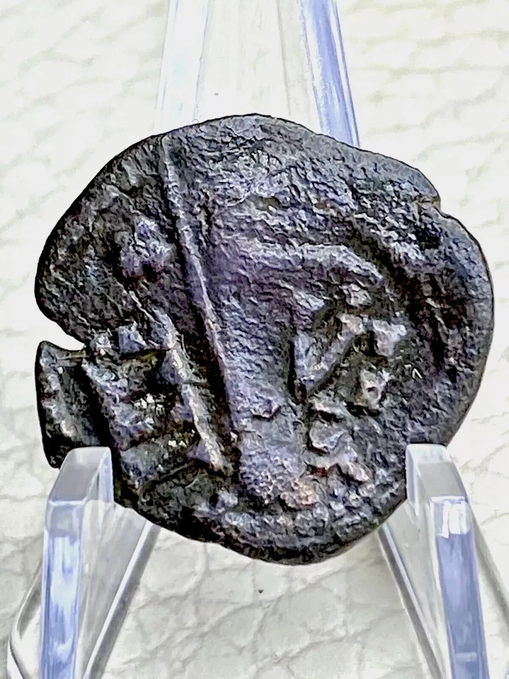 1654 Spanish Empire Coin Pirate Era Rare Maravedis Counterstamp Countermark - Image 3 of 4