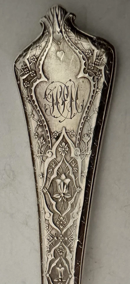 "Tenedor de cena Tiffany Persian Sterling 8"" (S)" Foto 2 de 4