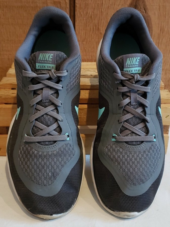 sepatu nike training tr6