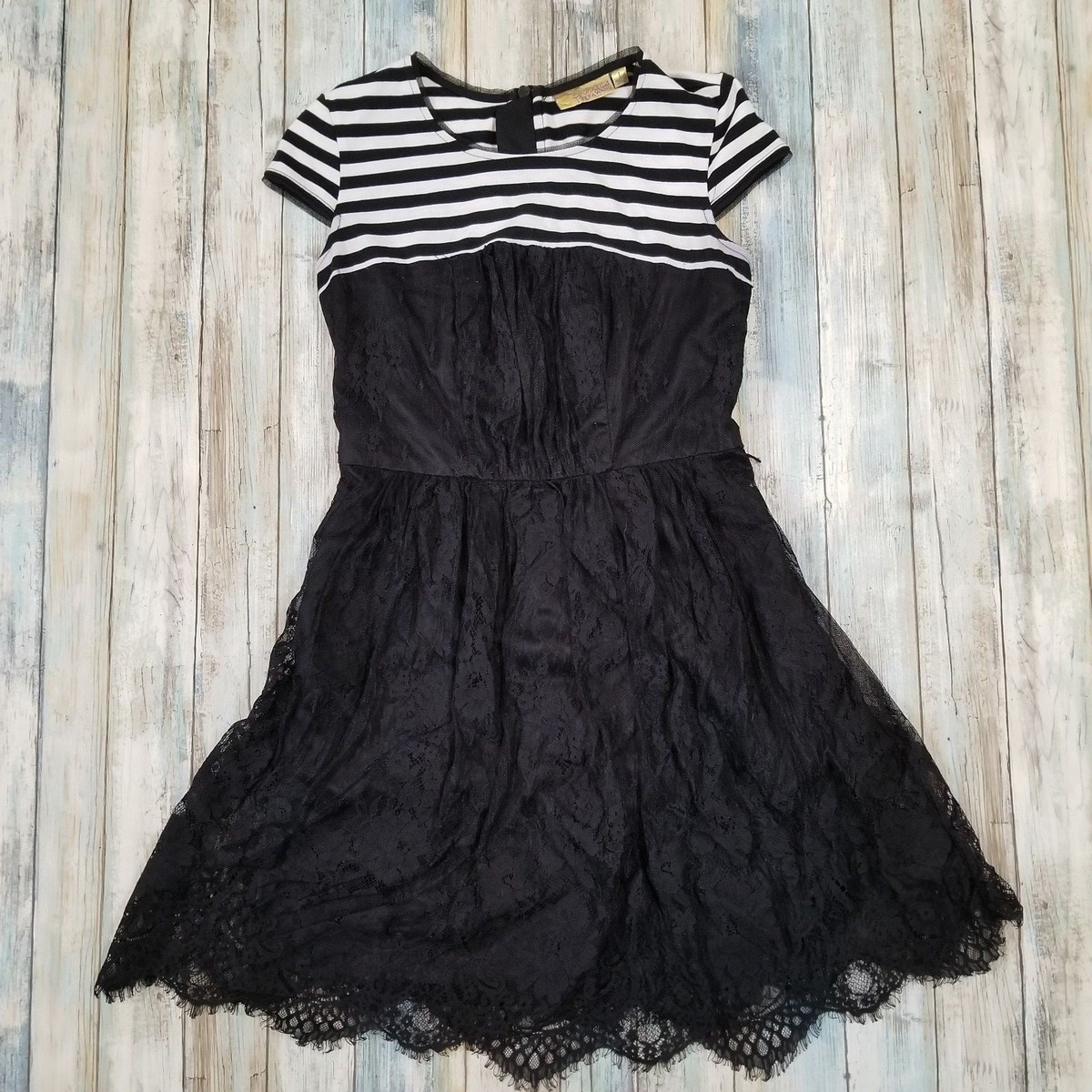 light blue dress with white polka dots & Dot Swing – ModCloth 31.5 27 XL Black Dress with Green sleeveless bridesmaid dress Size:9.5 W