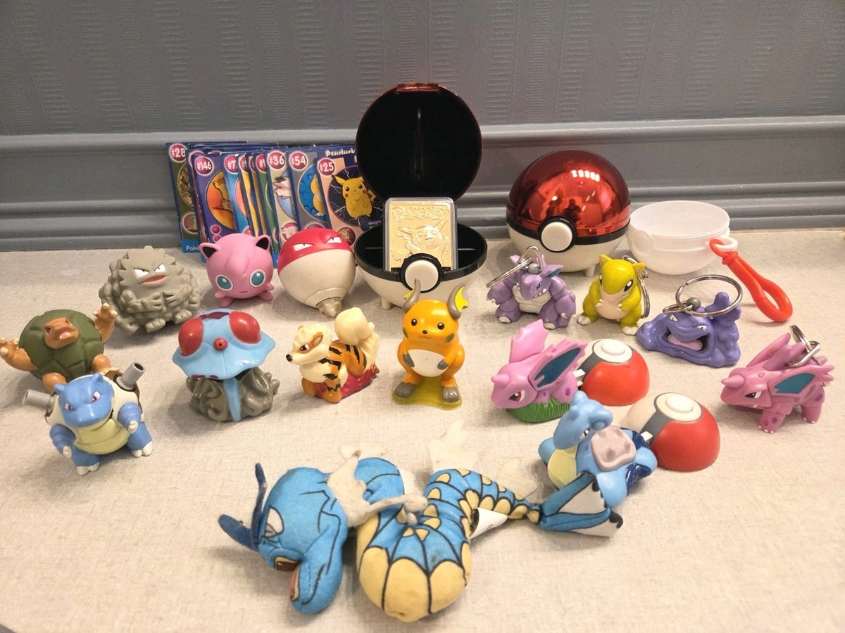 Pokémon The Movie Burger King Toys Lot Of 15 + Pikachu Gold Plated