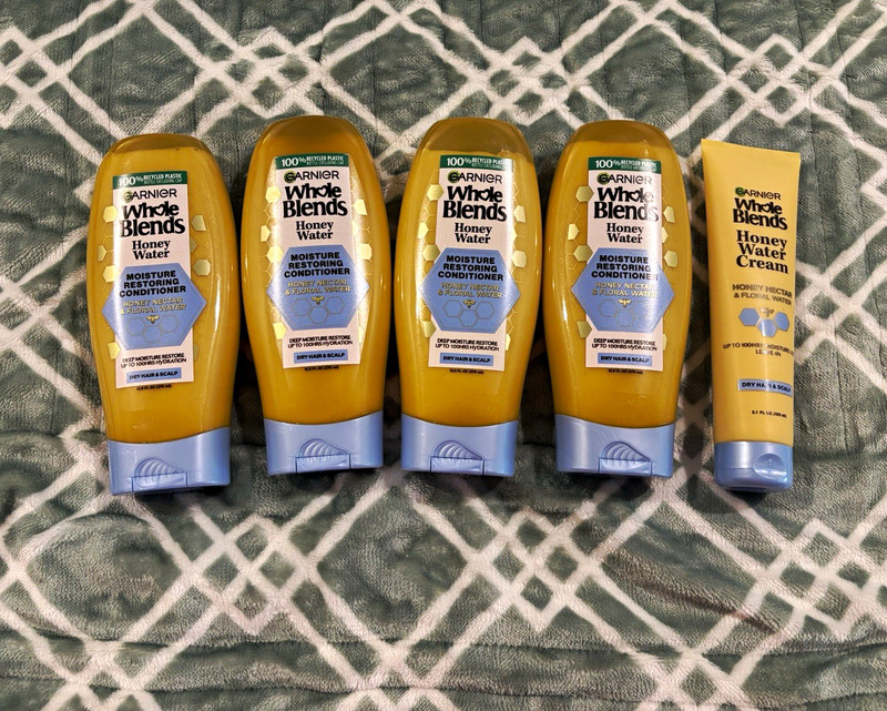 (4) Garnier Whole Blends Honey Water Moisturizing Conditioners 12.5 oz + Bonus