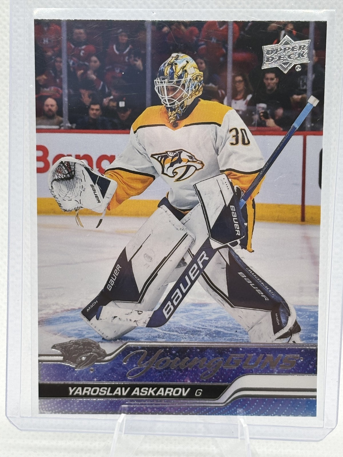 2023-24 Upper Deck Series 1 - Young Guns Yaroslav Askarov #204 (RC)