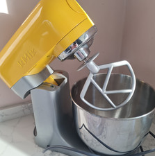 Kenwood kMix Retro Stand Mixer Yellow 5L Bowl – Beater, Whisk & Dough Hook