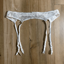Vintage Garter Belt White Four Strap White Floral Lace 80s Retro Lingerie Chic