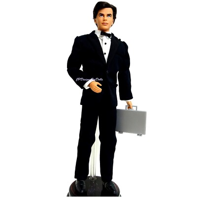 2002 Collector Edition James Bond Barbie Puppe Neu Out of Box 