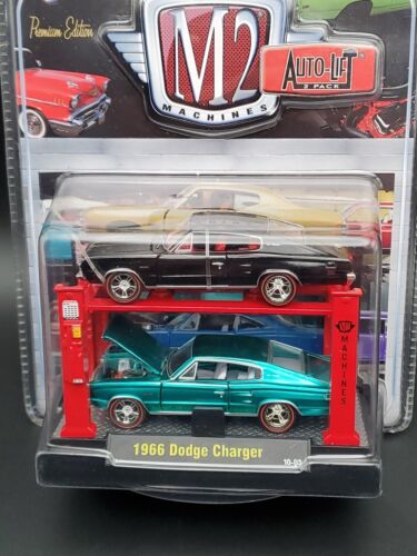 M2 Machines Auto-Lift 2 Pack 1966 Dodge Charger Teal And Black 1:64 Scale - Picture 4 of 8