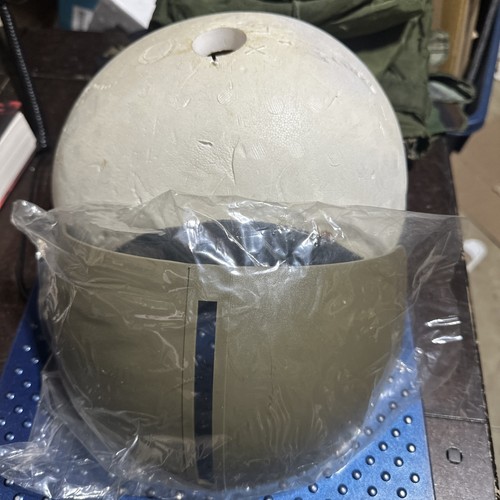 VTG US Army 1987 XL Helicopter Helmet Interliner and Shield - Picture 1 of 6