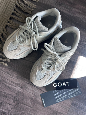 Adidas Yeezy Boost 700 Size 6.5 Salt s-l400.jpg main image 3