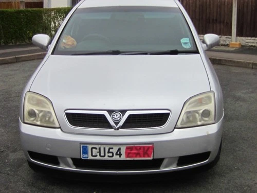 2004 Vauxhall Vectra 1.9 Diesel Estatel Manual - Picture 4 of 12