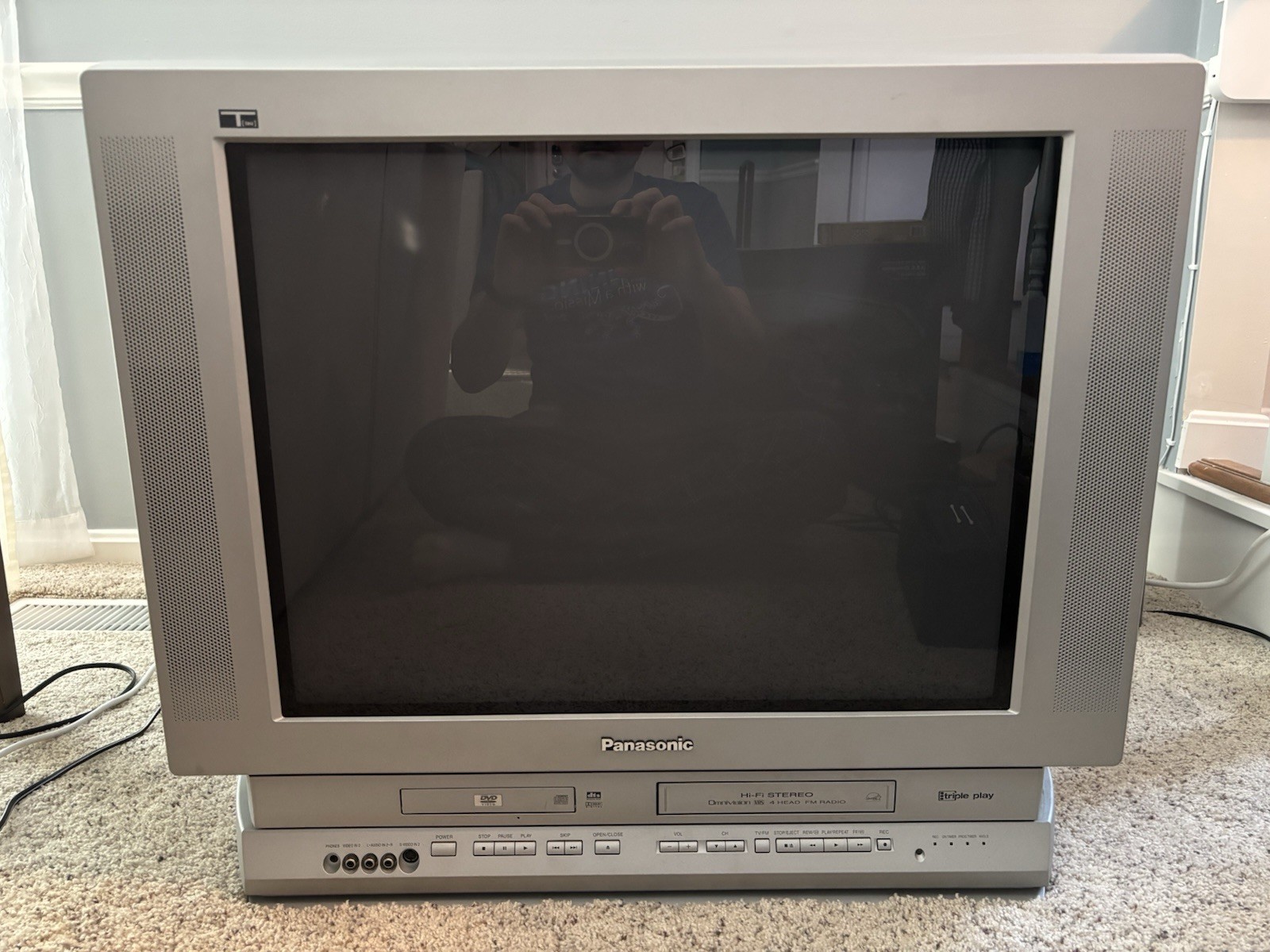 Retro Gaming Monitor TV &ndash; Panasonic PV-DF2702 TV Combo DVD VHS VCR 27&rdquo; CRT