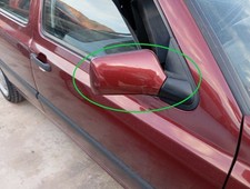 Retroviseur droit (ou coque) Volkswagen VENTO