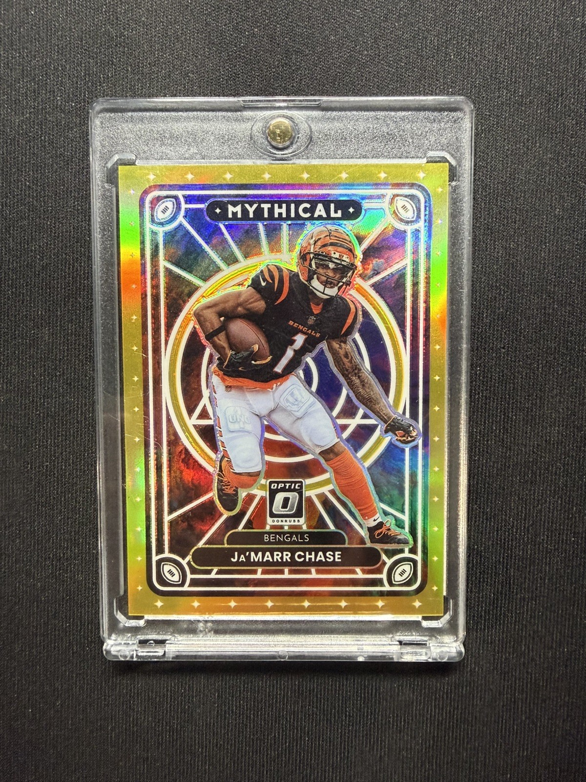 2022 Panini Donruss Optic Mythical Ja'Marr Chase #10 Gold Prizm /10