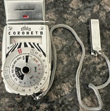 Walz Coronet B Camera Light Exposure Meter 6F No.324015 W/ Metal Pocket Lanyard