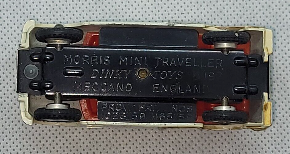 DINKY TOYS 197 MORRIS MINI-TRAVELLER 箱付き Dinky Toys 197 Morris Mini-Traveller - Diecast