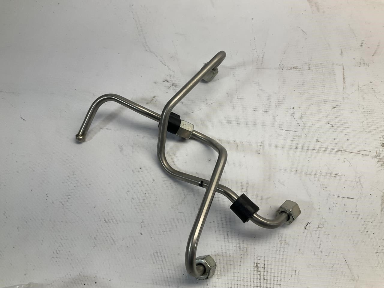 16-20 Ferrari GTC4 Lusso Rail-Pump High Pressure Fuel Pipe Pair Q
