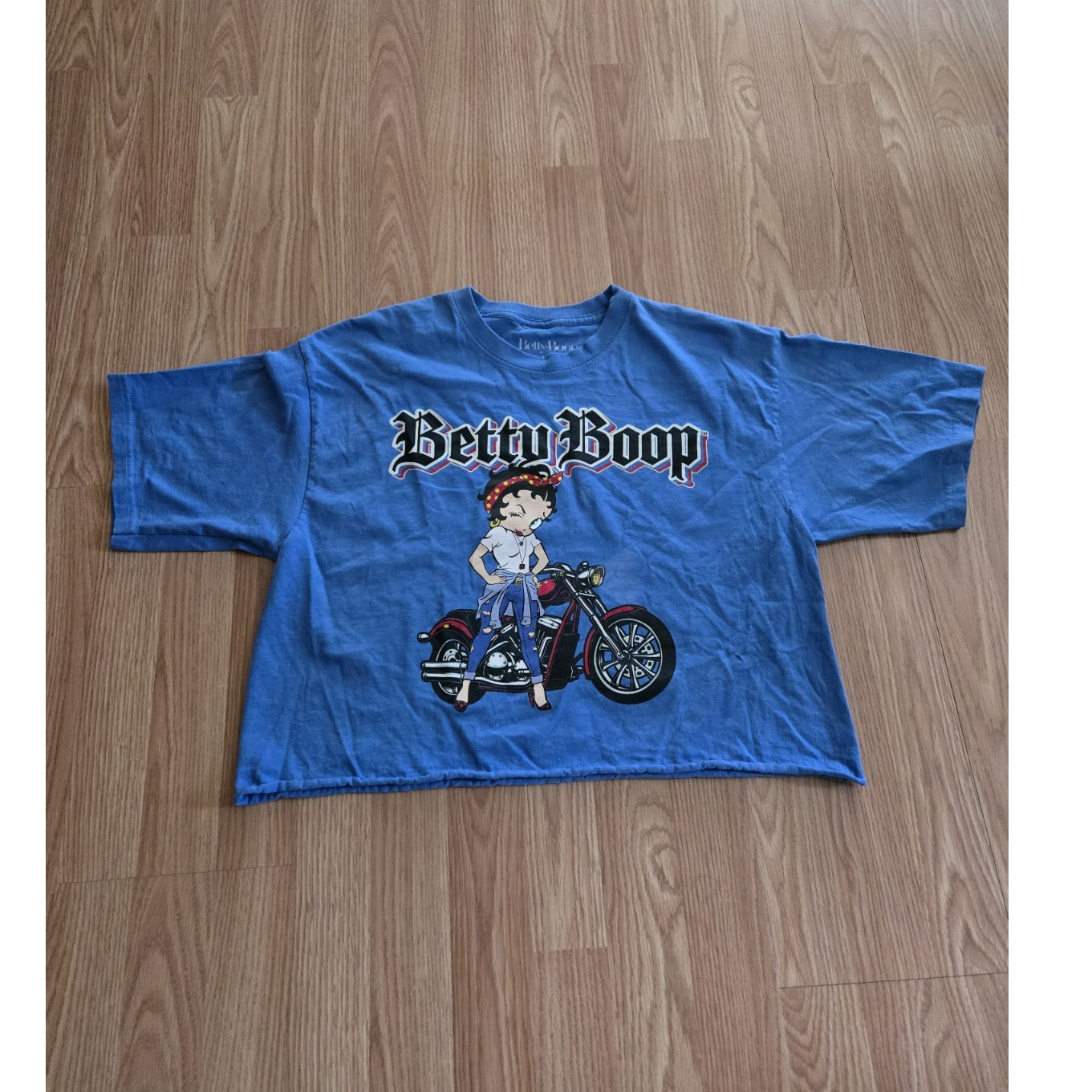 Betty Boop Blue Cropped Graphic Motorcycle T-Shirt 100% Cotton Short Sleeve L