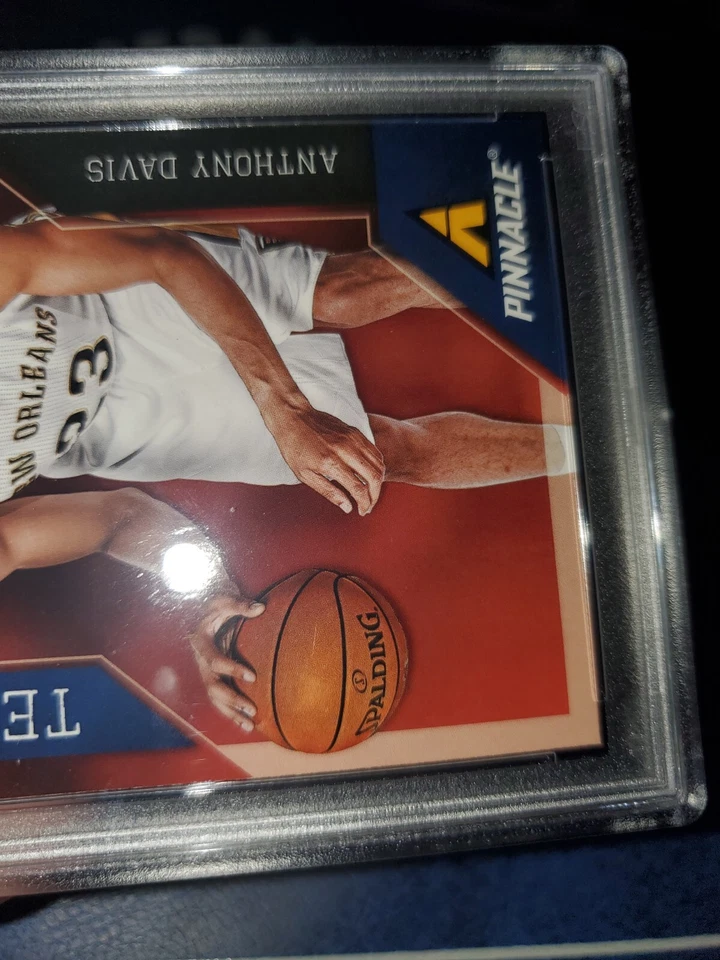 ANTHONY DAVIS 2013-14 Panini Pinnacle Team 2020 ¡INSERTO! PSA COMO NUEVO 9! LAKER!🔥⏫️🏀 Foto 4 de 4