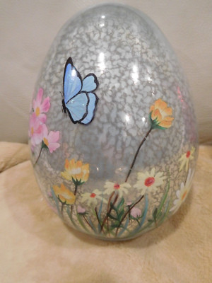 Flowers & Butterflies Illuminated 6-1/2'' Glass Egg by Valerie - READ