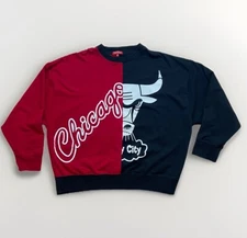 Mitchell & Ness Hardwood Classics Chicago Bulls Colorblock Sweater Women's SZ L
