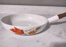 Descoware Belgium Autunm Leaf Enamel Cast Iron Fry Pan 9 1/2” Wood  Handle & Lid