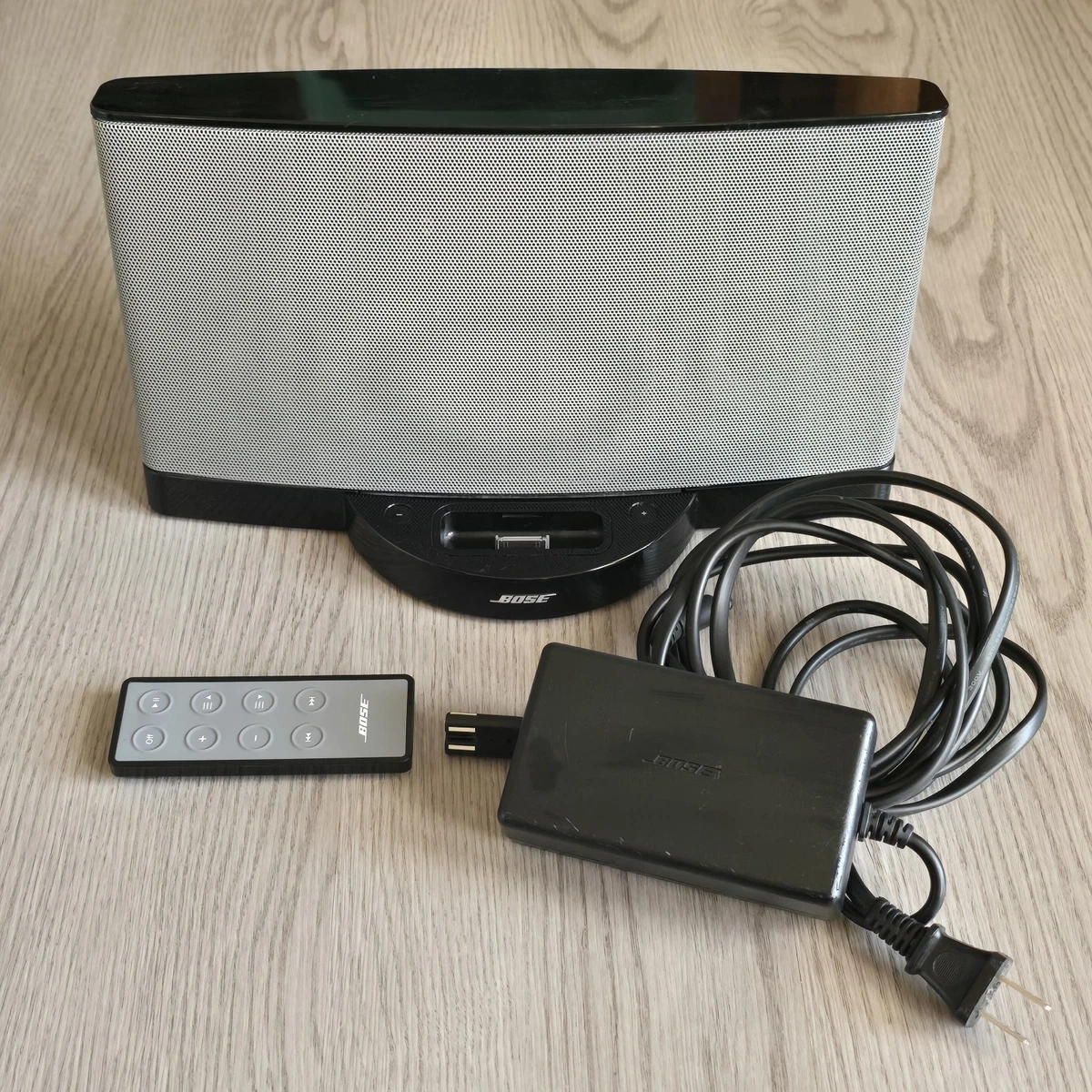 Bose SoundDock Series II Audio Player Docks & Mini Speakers for