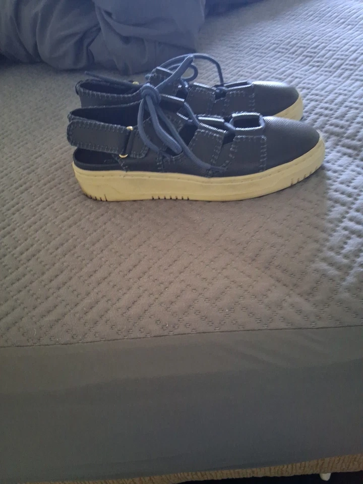 Sandalia Free People de cuero negro con plataforma Thirty Love con tira trasera para mujer talla 8 Foto 2 de 4