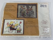 Vtg Creative Circle 1981 Yarn Wall Art Needlepoint Kit 321 Flower Cart