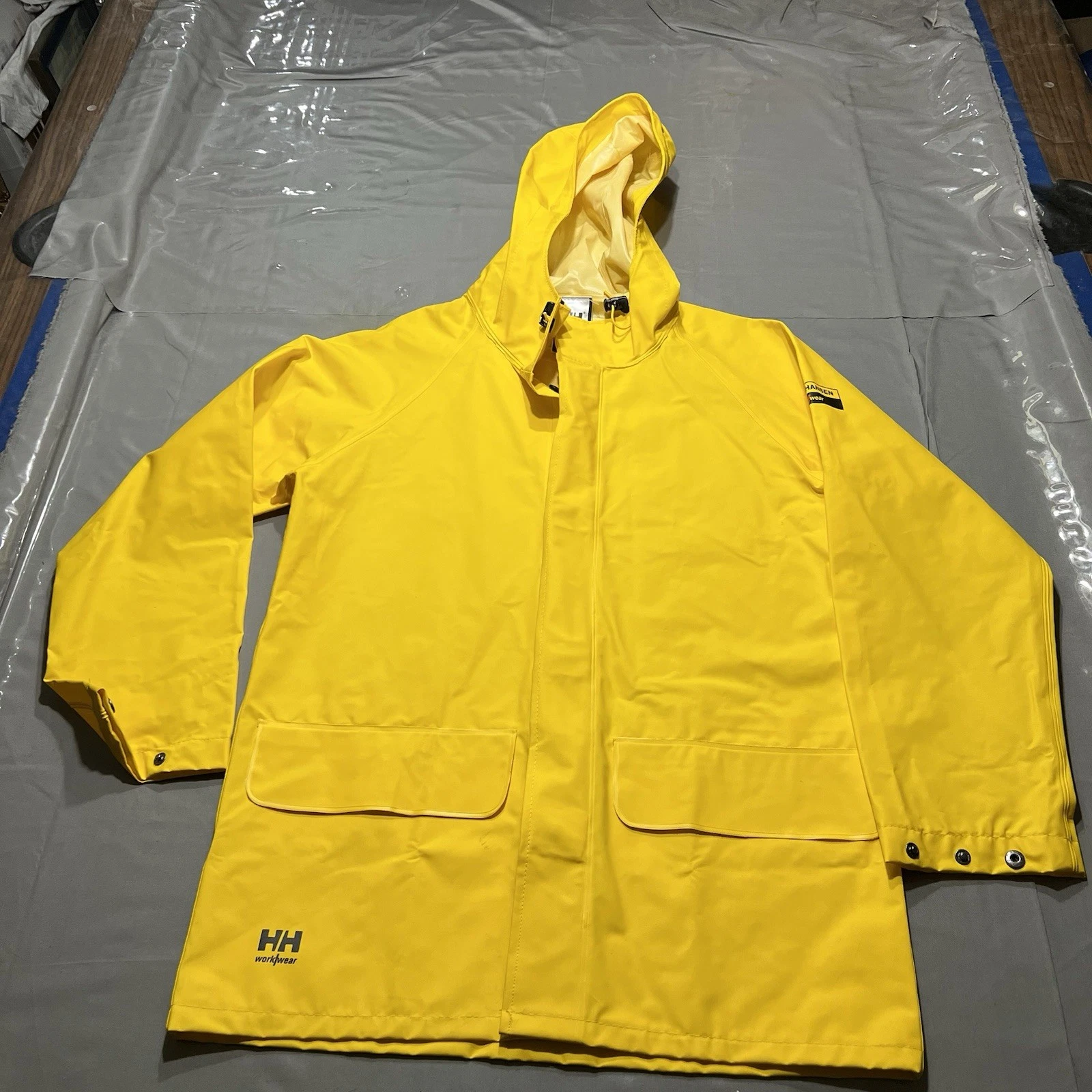 Helly Hansen Workwear Rain Jacket Mens XS Yellow Hooded Waterproof PVC Storm