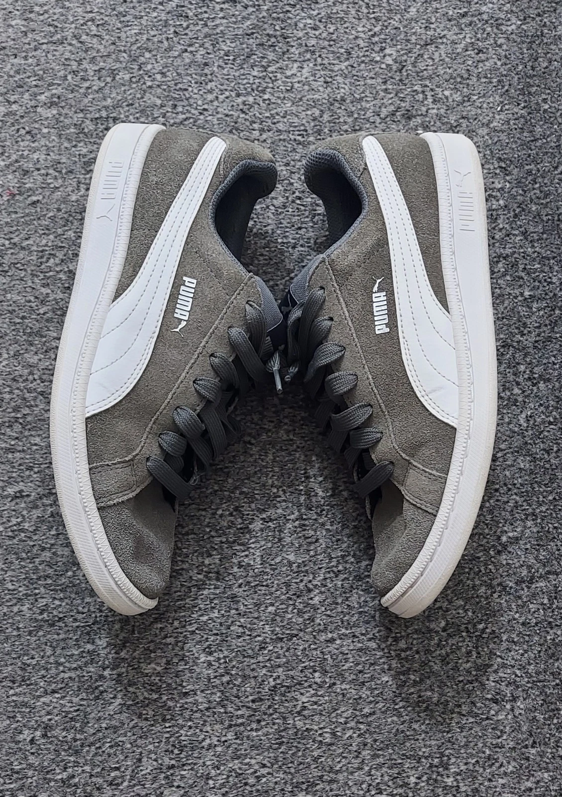 Scarpa Puma Smash scamosciata SD taglia UK 5 5 grigio bianco stile unisex