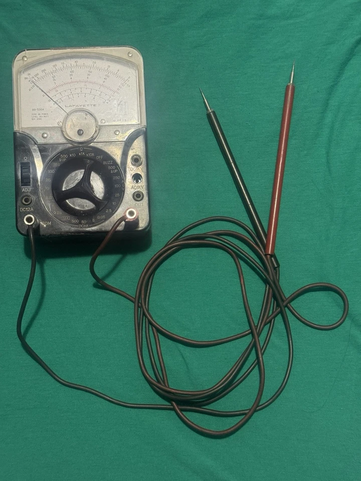 Medidor Lafayette 99-5004 voltios/ohmios Foto 2 de 4